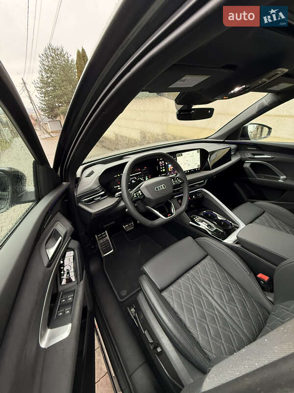 Позашляховик / Кросовер Audi SQ5 2025 в Ужгороді