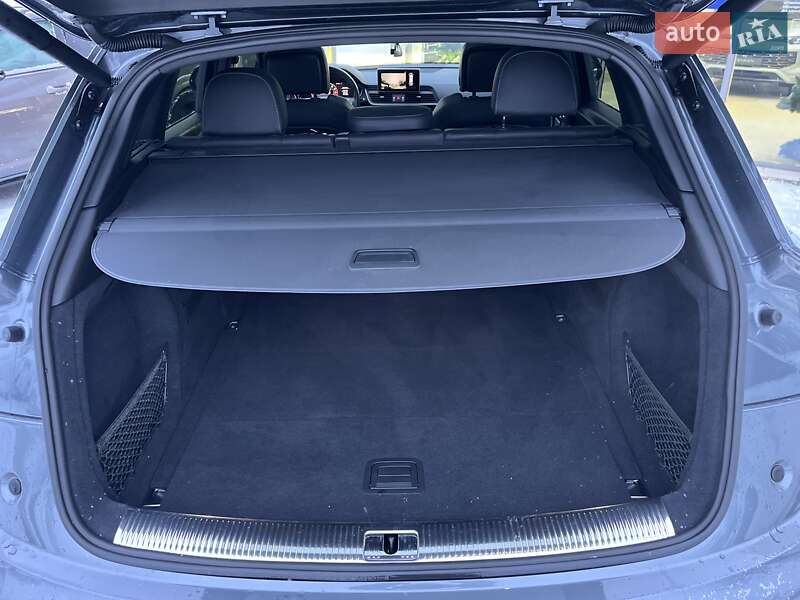 Позашляховик / Кросовер Audi SQ5 2018 в Житомирі фото 38 Позашляховик / Кросовер Audi SQ5 2018 в Житомирі