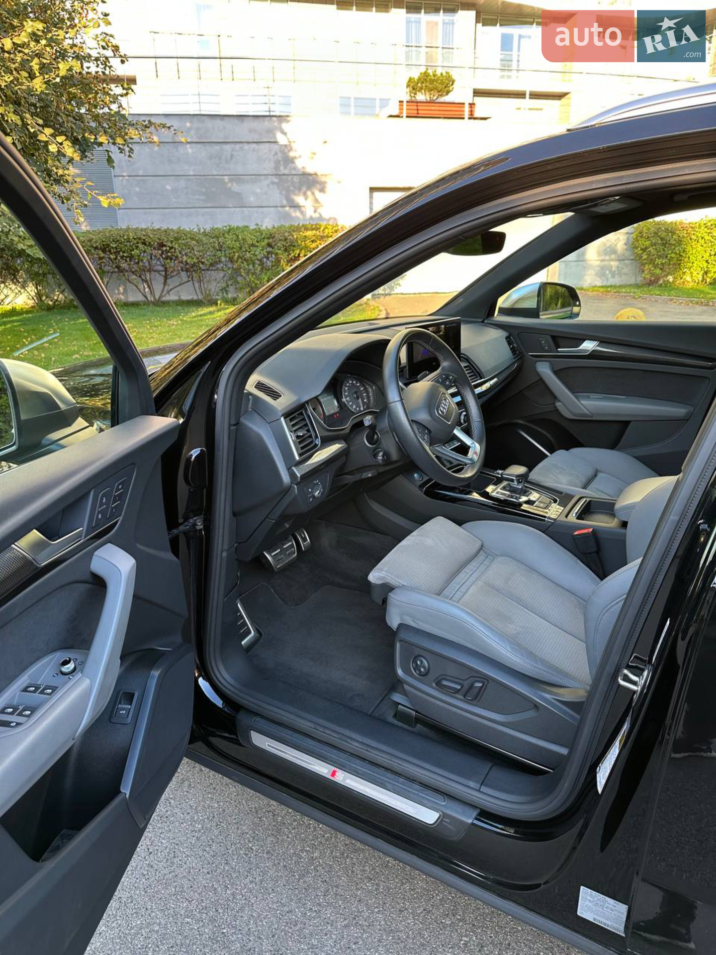 2022 Audi SQ5 - мініатюра 8