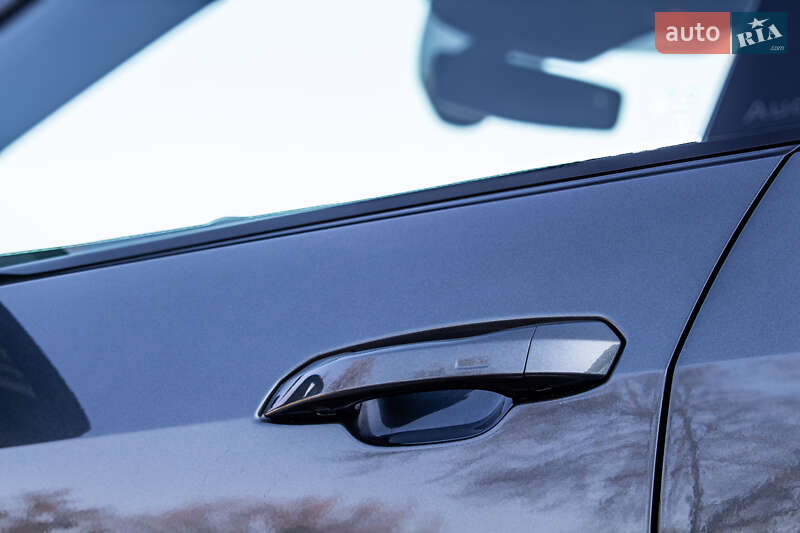 Внедорожник / Кроссовер Audi SQ5 2025 в Львове