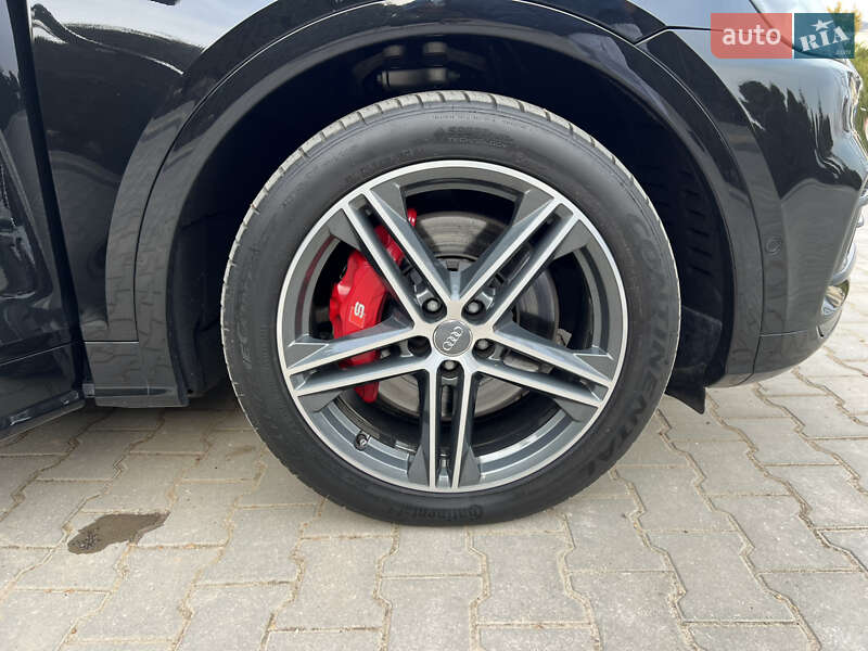 Позашляховик / Кросовер Audi SQ5 2020 в Одесі фото 52 Позашляховик / Кросовер Audi SQ5 2020 в Одесі