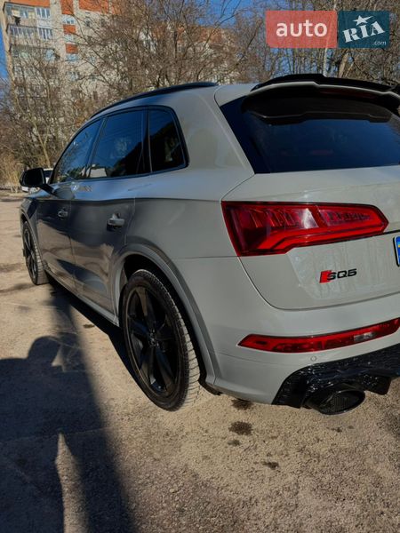 Позашляховик / Кросовер Audi SQ5 2019 в Львові