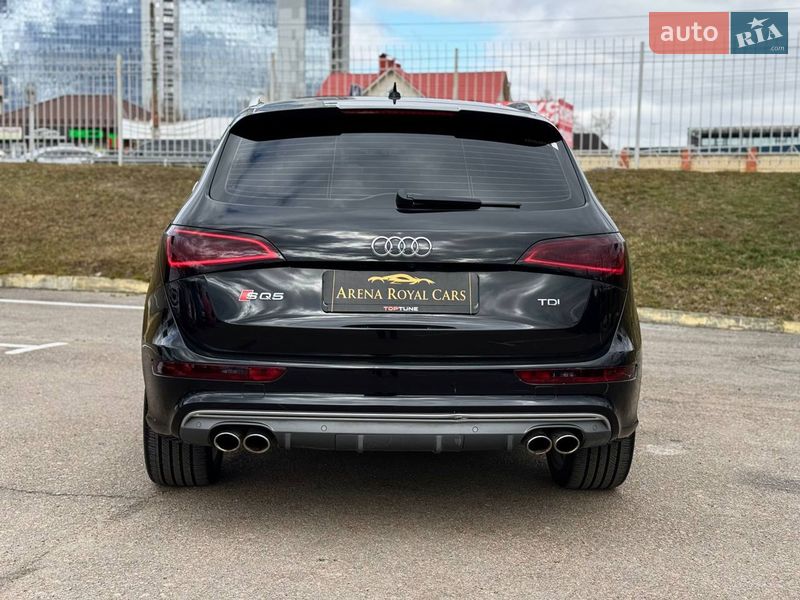 Внедорожник / Кроссовер Audi SQ5 2015 в Киеве