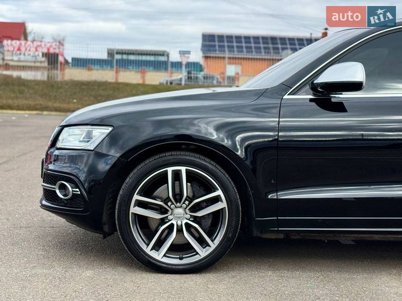 Внедорожник / Кроссовер Audi SQ5 2015 в Киеве