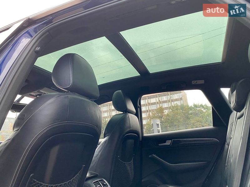 Внедорожник / Кроссовер Audi SQ5 2013 в Киеве