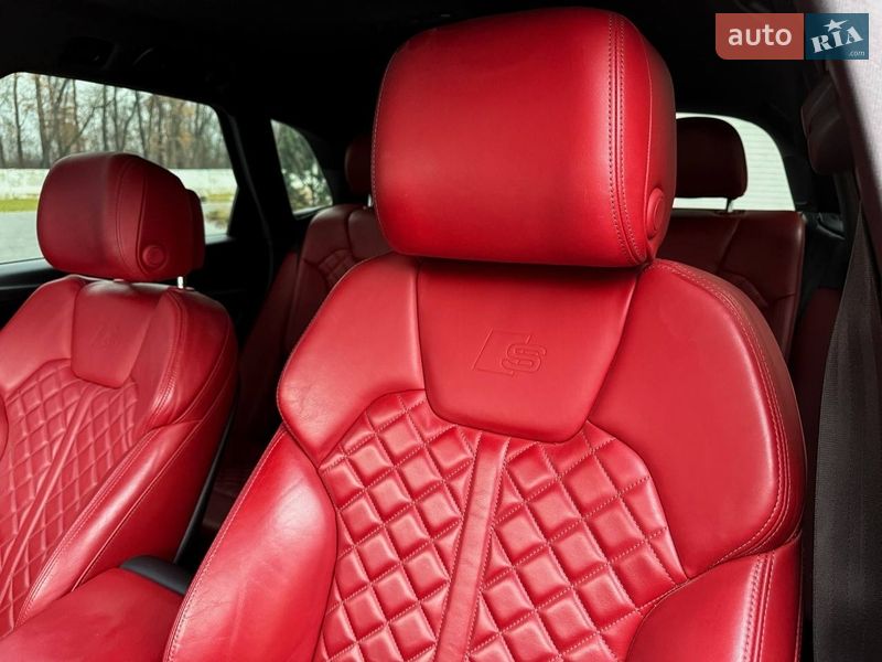 Позашляховик / Кросовер Audi SQ5 2017 в Луцьку