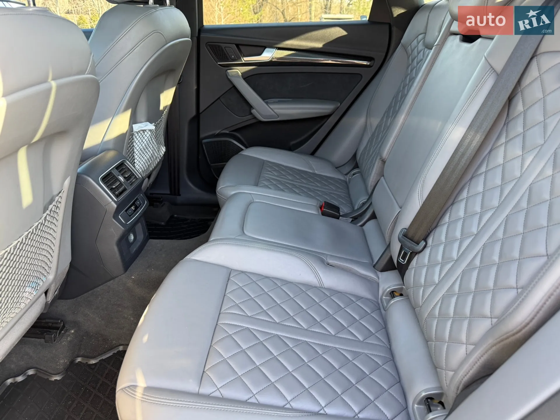 2018 Audi SQ5 - мініатюра 14