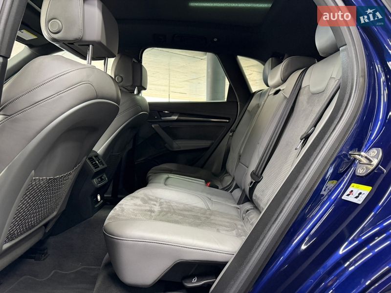 Внедорожник / Кроссовер Audi SQ5 2020 в Одессе