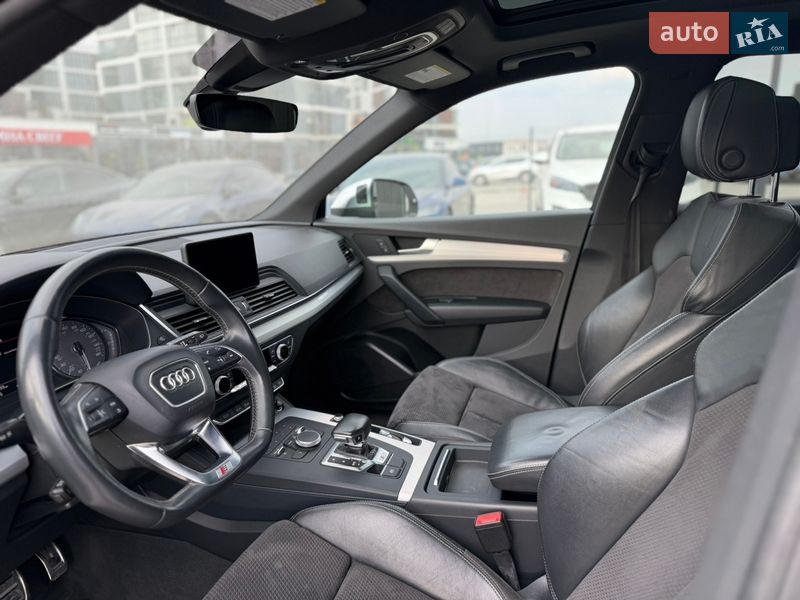 Внедорожник / Кроссовер Audi SQ5 2019 в Львове