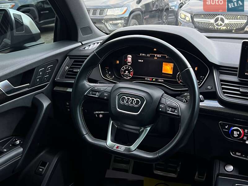 Позашляховик / Кросовер Audi SQ5 2018 в Івано-Франківську