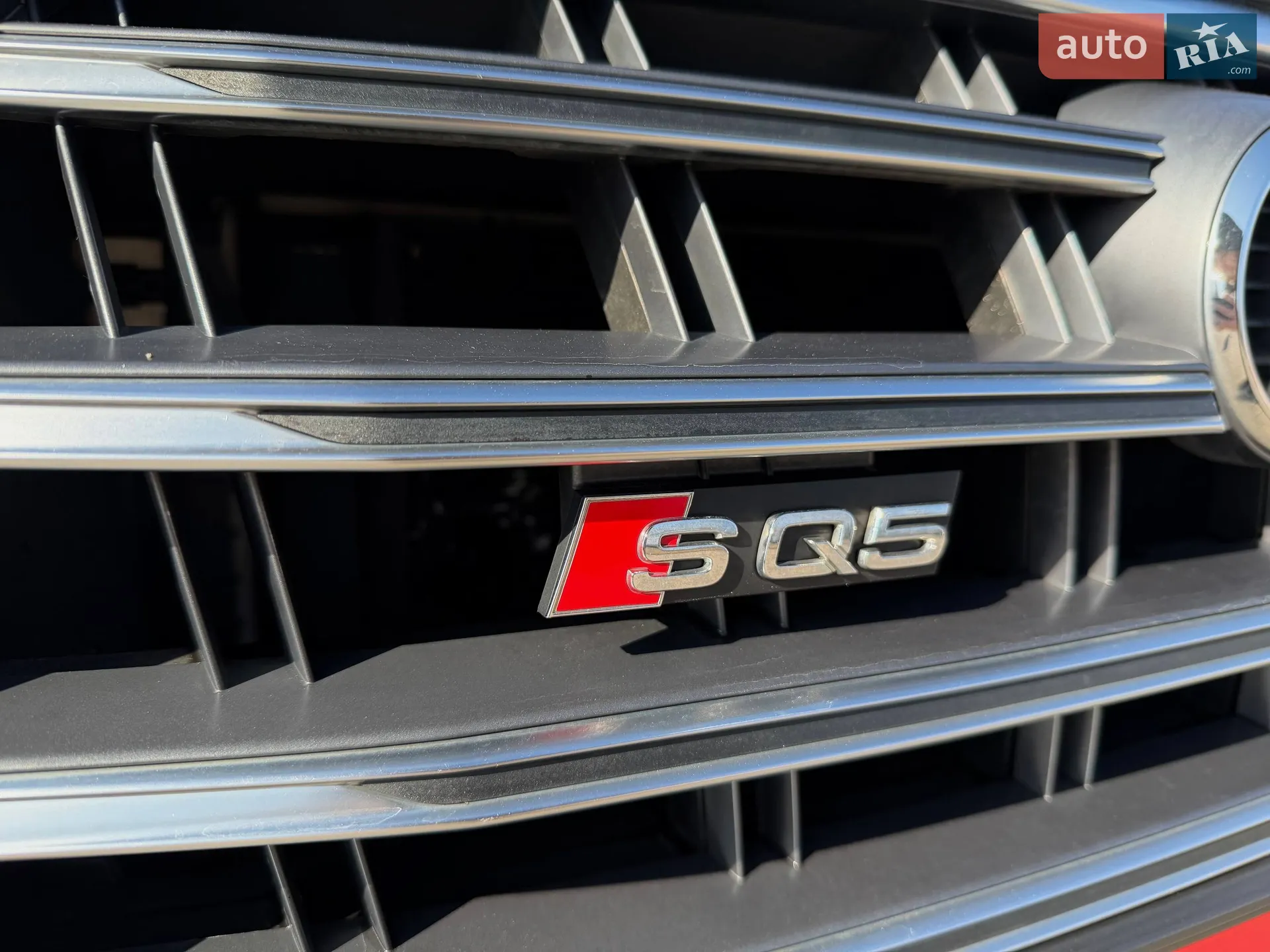 2018 Audi SQ5 - мініатюра 2