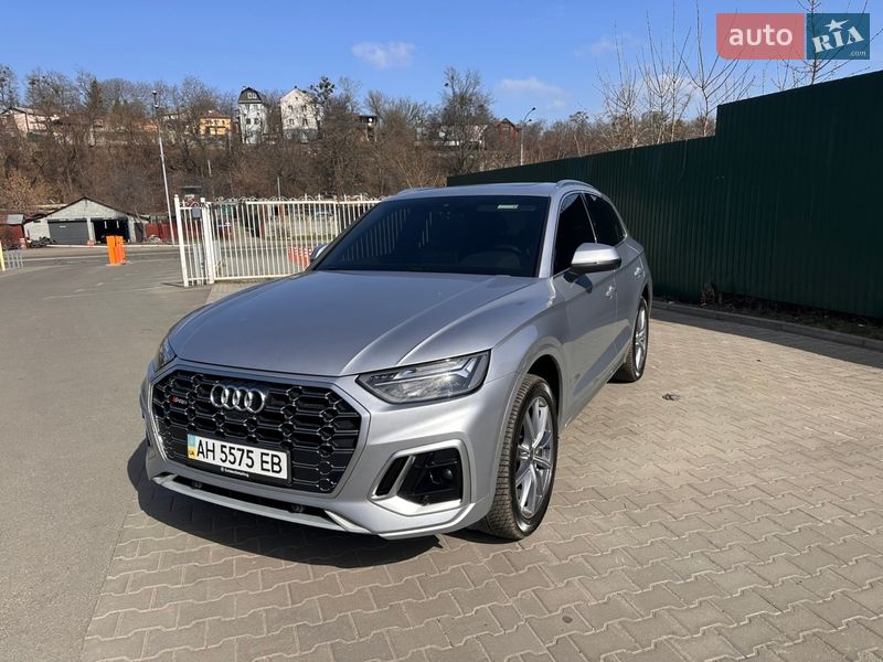 Внедорожник / Кроссовер Audi SQ5 2021 в Киеве