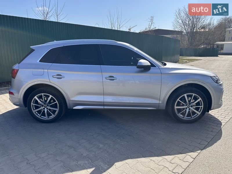 Внедорожник / Кроссовер Audi SQ5 2021 в Киеве