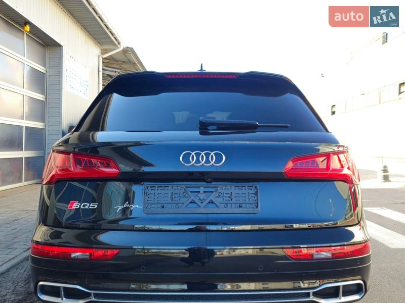 Внедорожник / Кроссовер Audi SQ5 2018 в Сумах