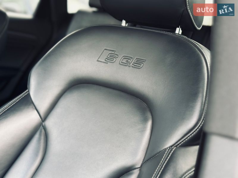 Внедорожник / Кроссовер Audi SQ5 2014 в Кременчуге