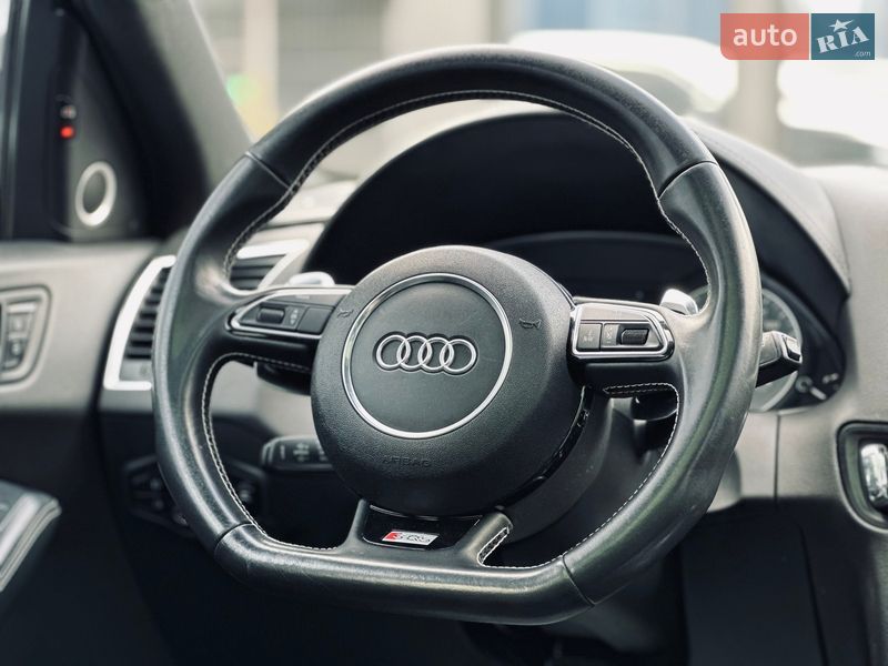 Внедорожник / Кроссовер Audi SQ5 2014 в Кременчуге