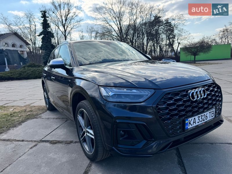 Внедорожник / Кроссовер Audi SQ5 2017 в Киеве фото 4 Внедорожник / Кроссовер Audi SQ5 2017 в Киеве