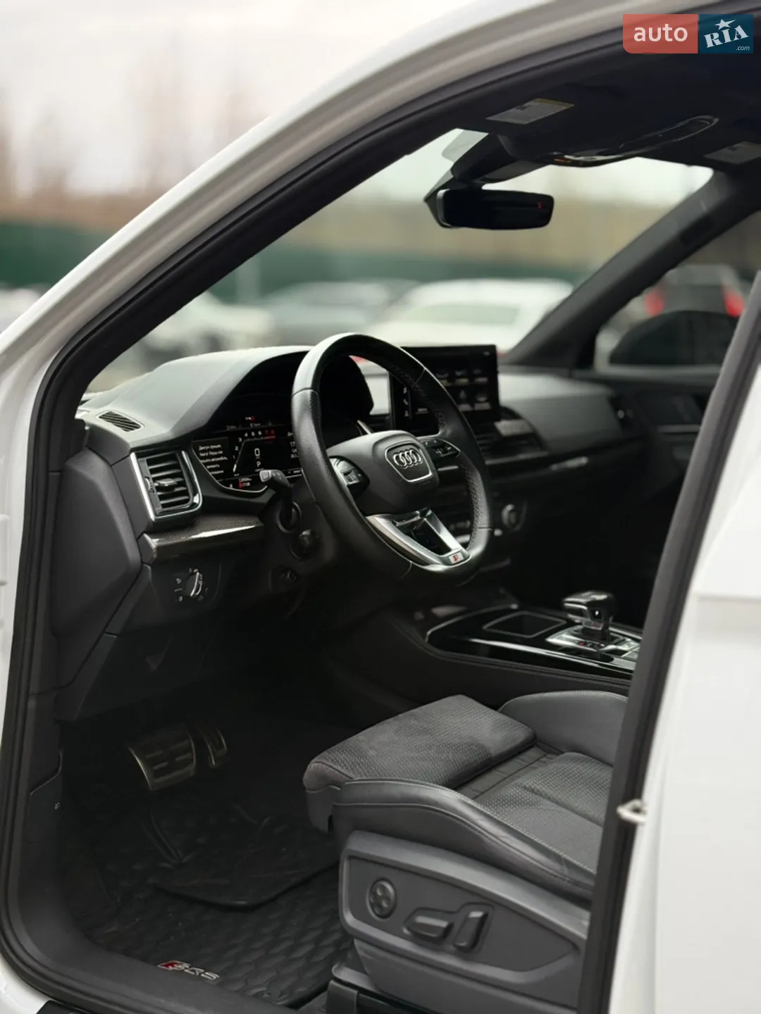 2020 Audi SQ5 - мініатюра 11