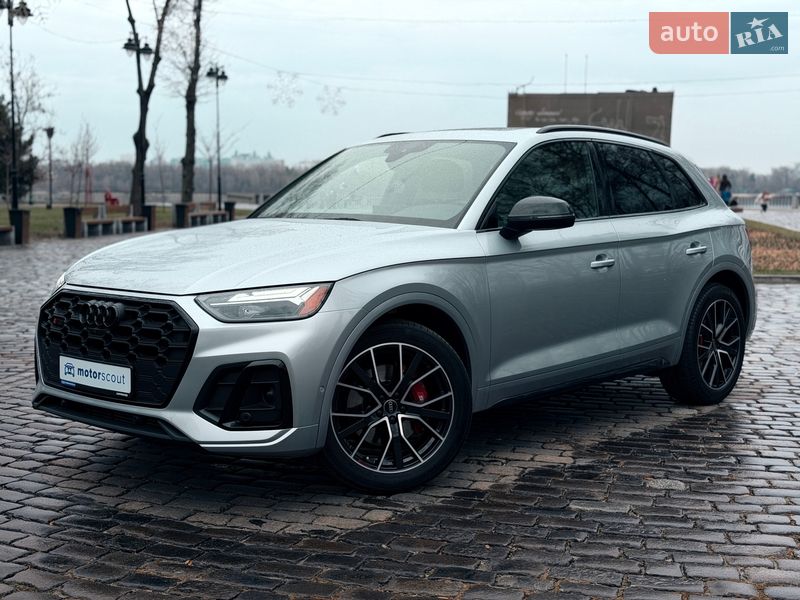 Audi SQ5 2020