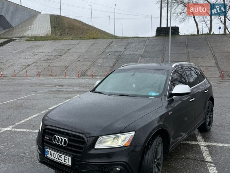 Audi SQ5 2016