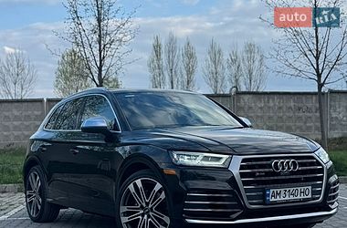 Внедорожник / Кроссовер Audi SQ5 2017 в Киеве