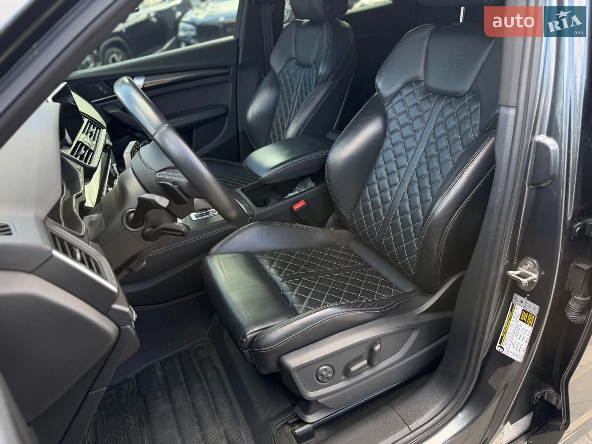 2019 Audi SQ5 - мініатюра 12