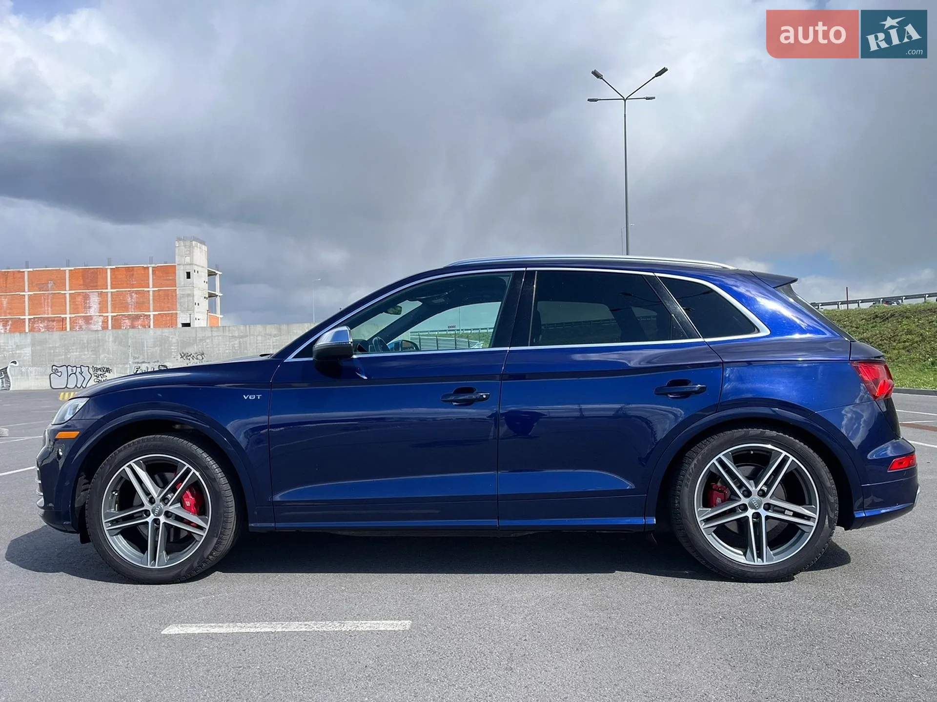 2018 Audi SQ5 - мініатюра 8