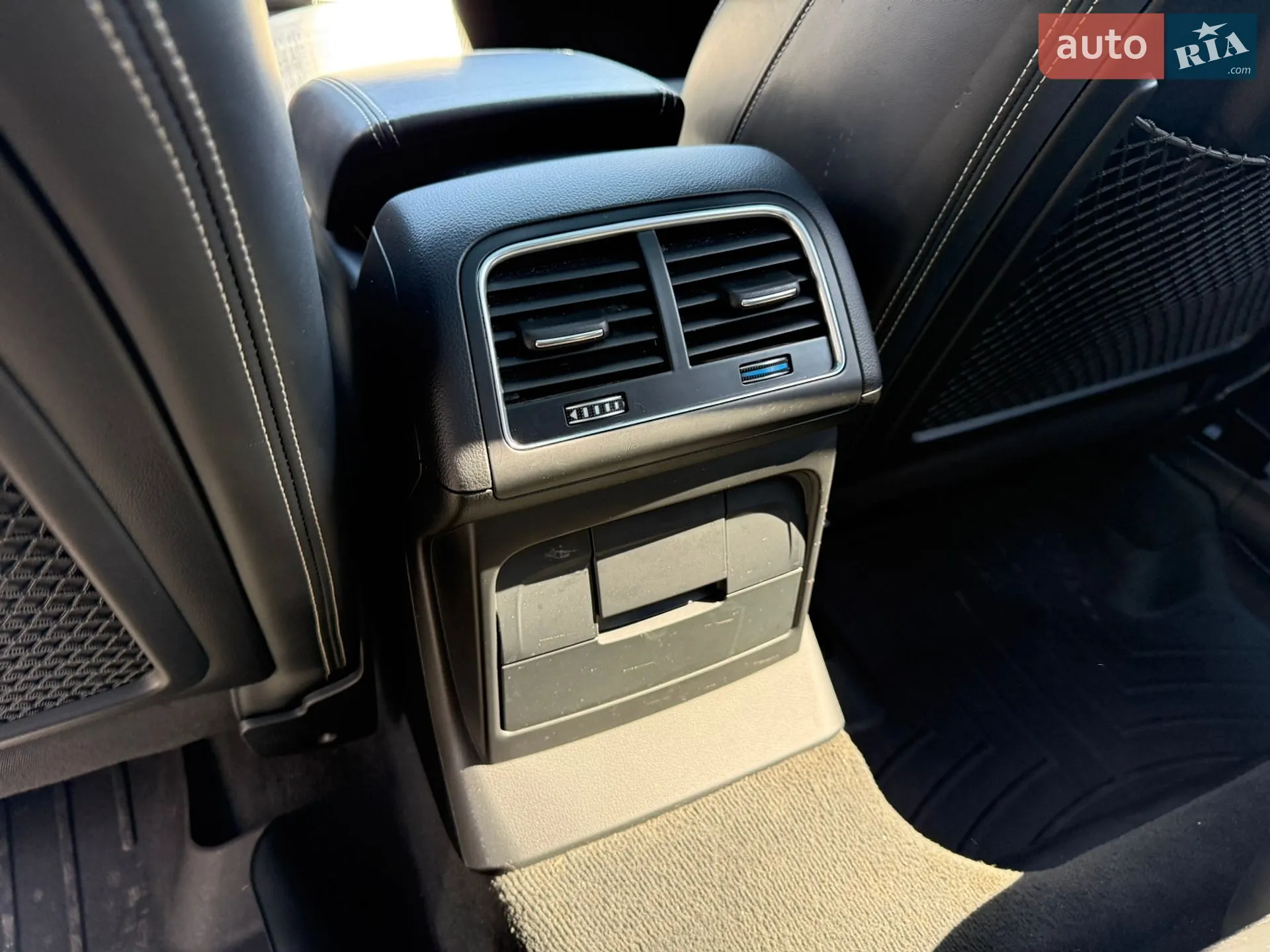 2015 Audi SQ5 - мініатюра 12