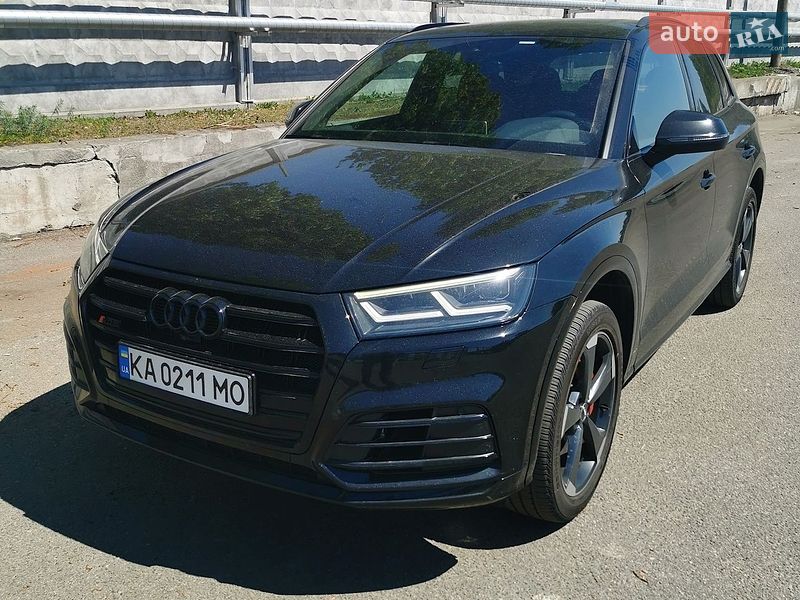 Внедорожник / Кроссовер Audi SQ5 2019 в Киеве