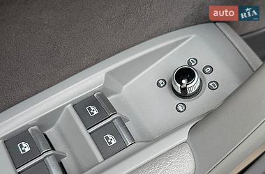 Внедорожник / Кроссовер Audi SQ5 2017 в Киеве