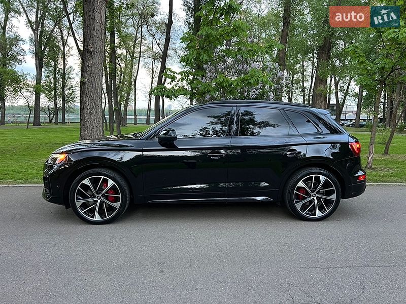 Позашляховик / Кросовер Audi SQ5 2020 в Києві