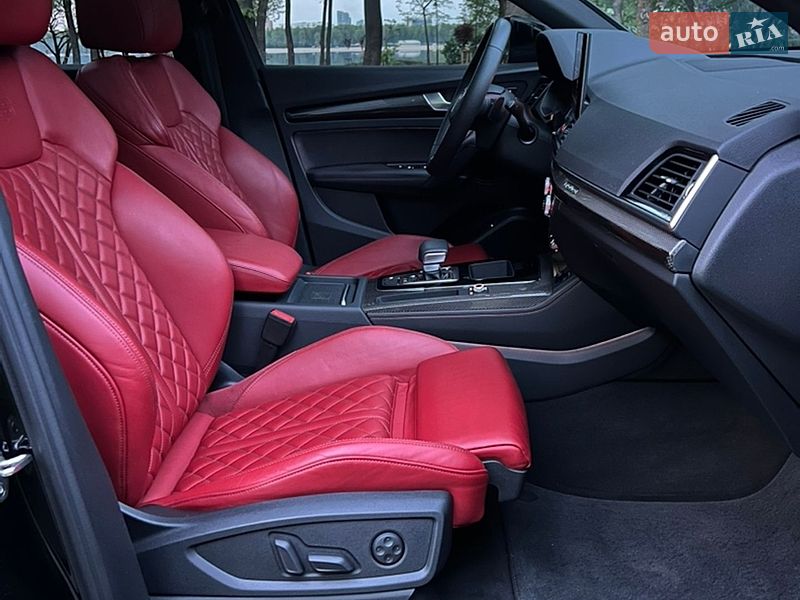Позашляховик / Кросовер Audi SQ5 2020 в Києві