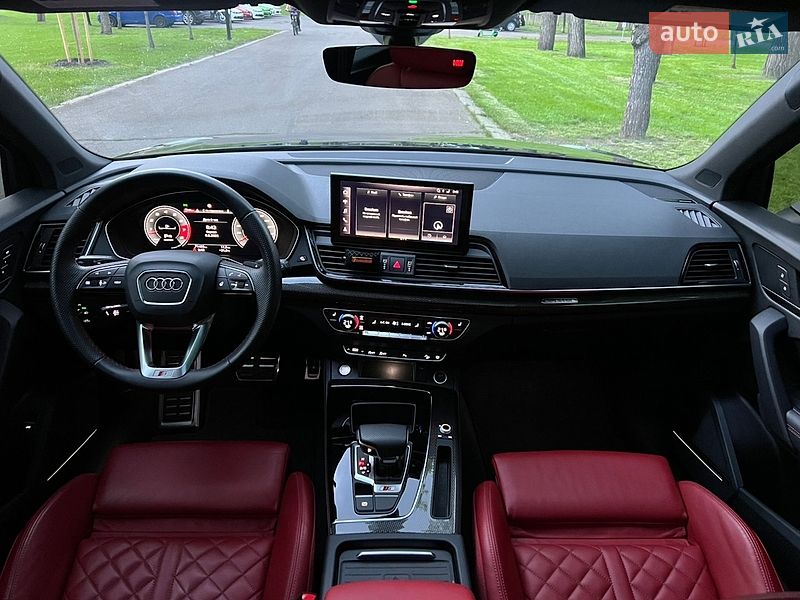 Позашляховик / Кросовер Audi SQ5 2020 в Києві