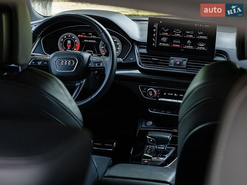 Позашляховик / Кросовер Audi SQ5 2021 в Дніпрі