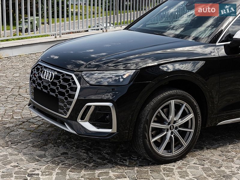 Позашляховик / Кросовер Audi SQ5 2021 в Дніпрі