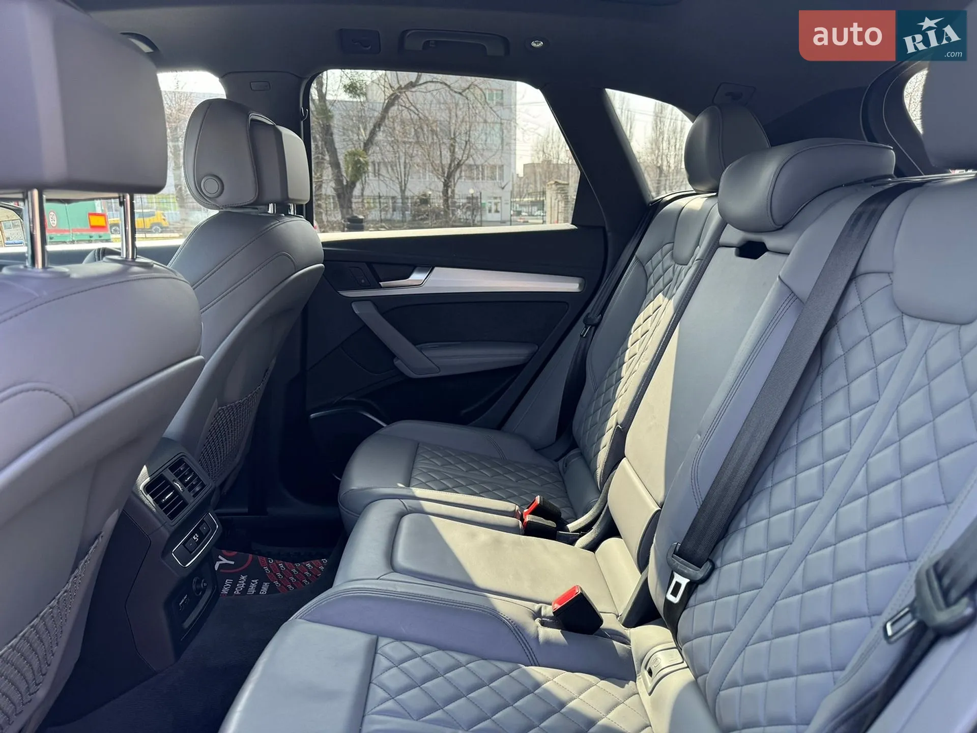 2019 Audi SQ5 - мініатюра 14