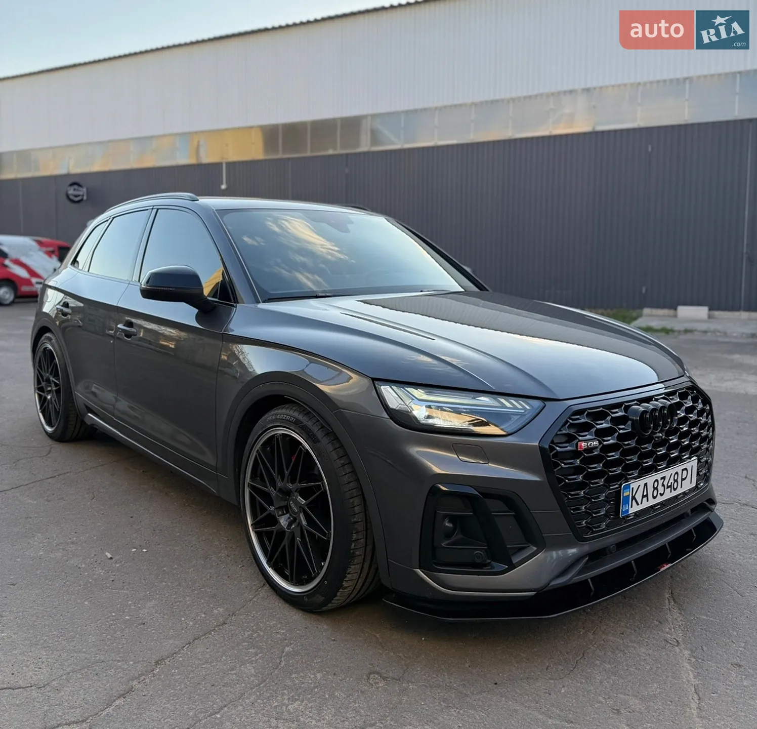 2020 Audi SQ5 - мініатюра 2