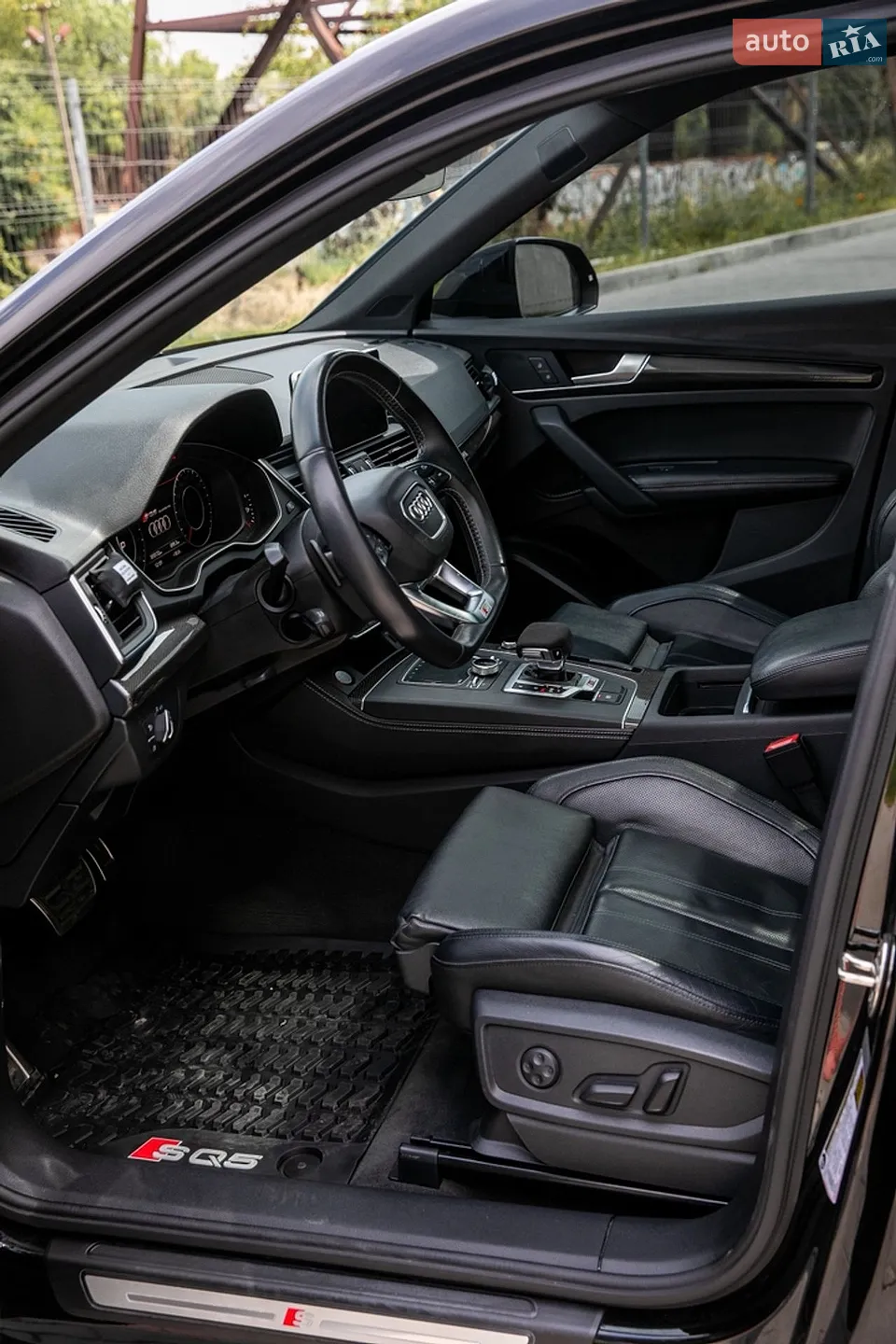 2019 Audi SQ5 - мініатюра 18