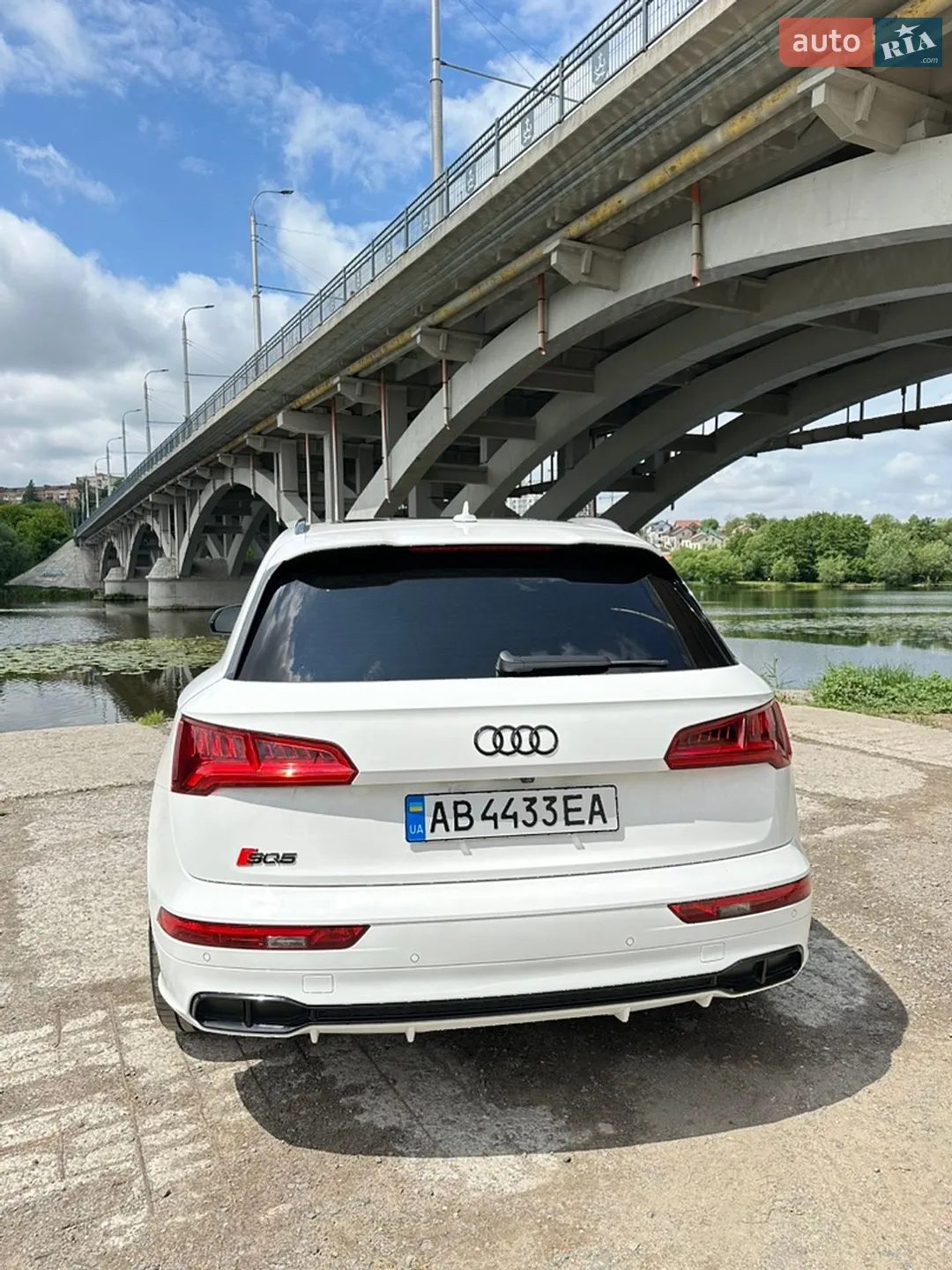 2017 Audi SQ5 - мініатюра 8