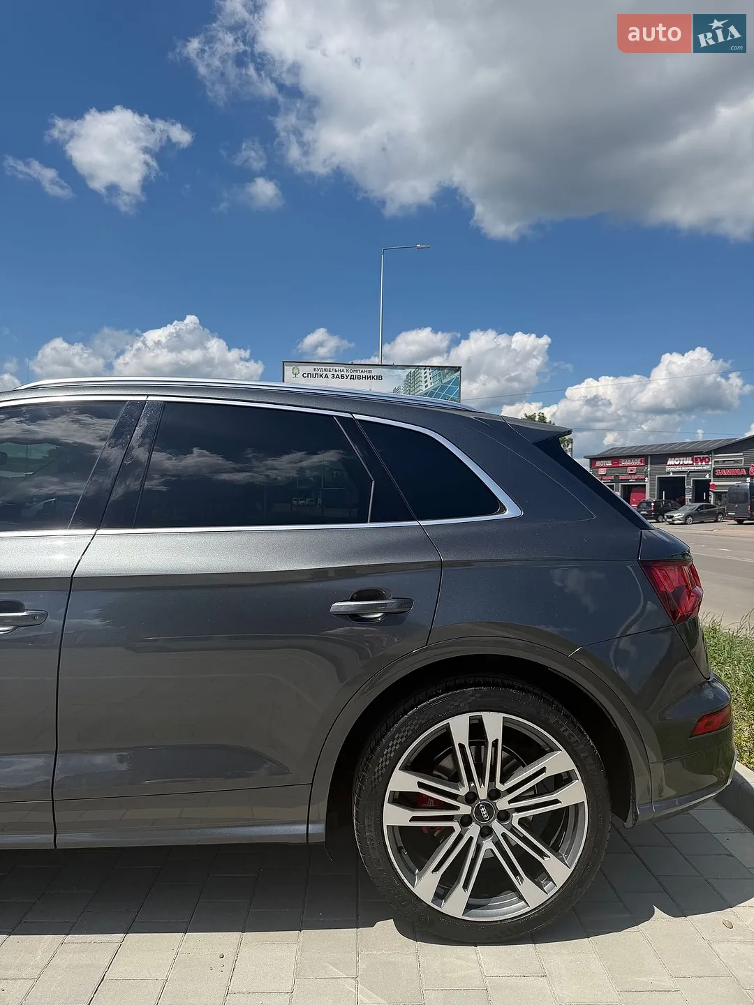 2018 Audi SQ5 - мініатюра 4