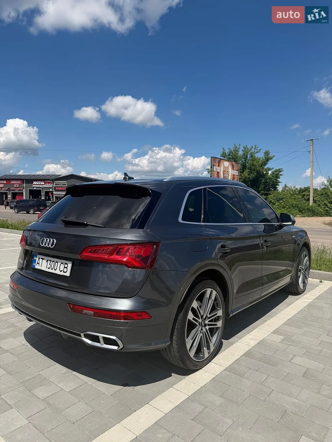 2018 Audi SQ5 - мініатюра 13