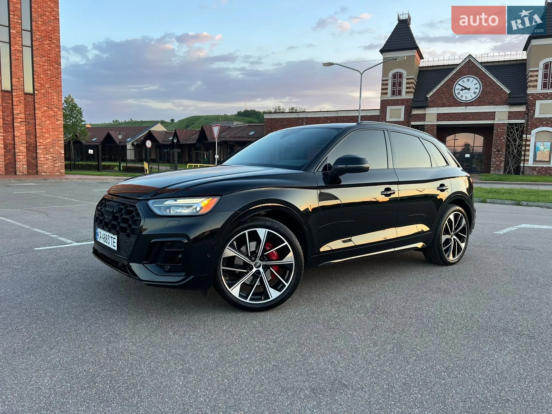 2020 Audi SQ5 - фото 1