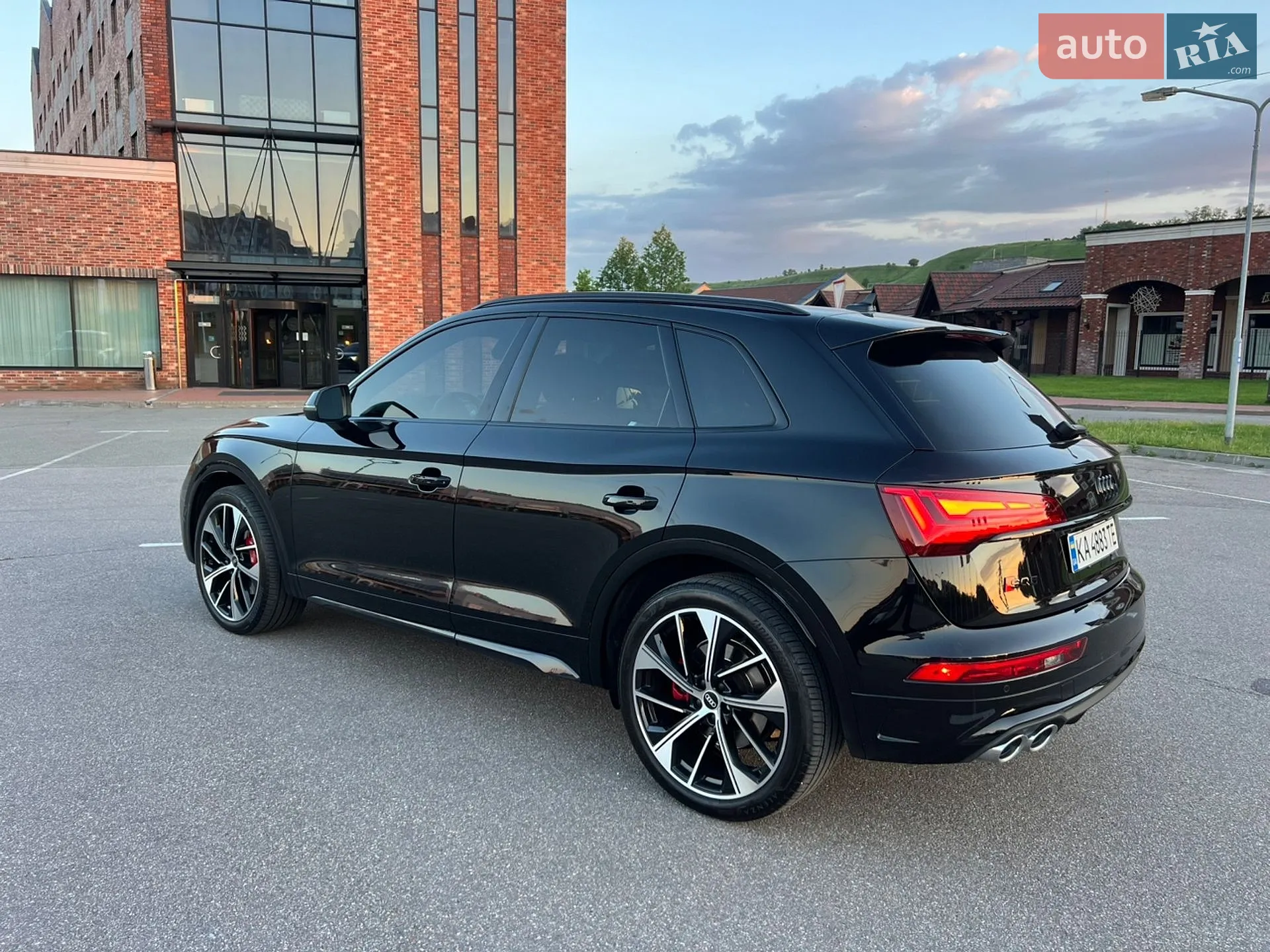 2020 Audi SQ5 - мініатюра 10