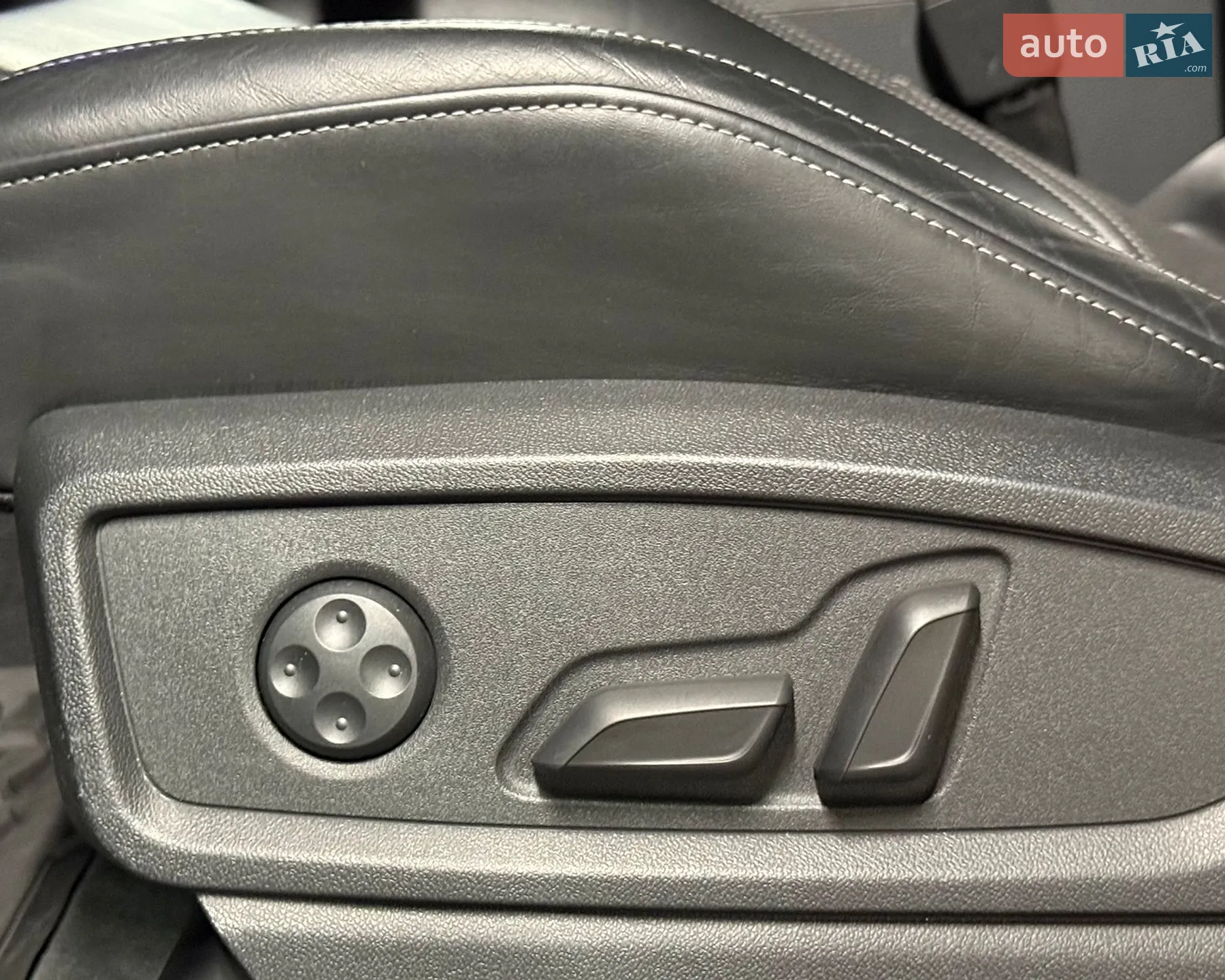 2020 Audi SQ5 - мініатюра 25