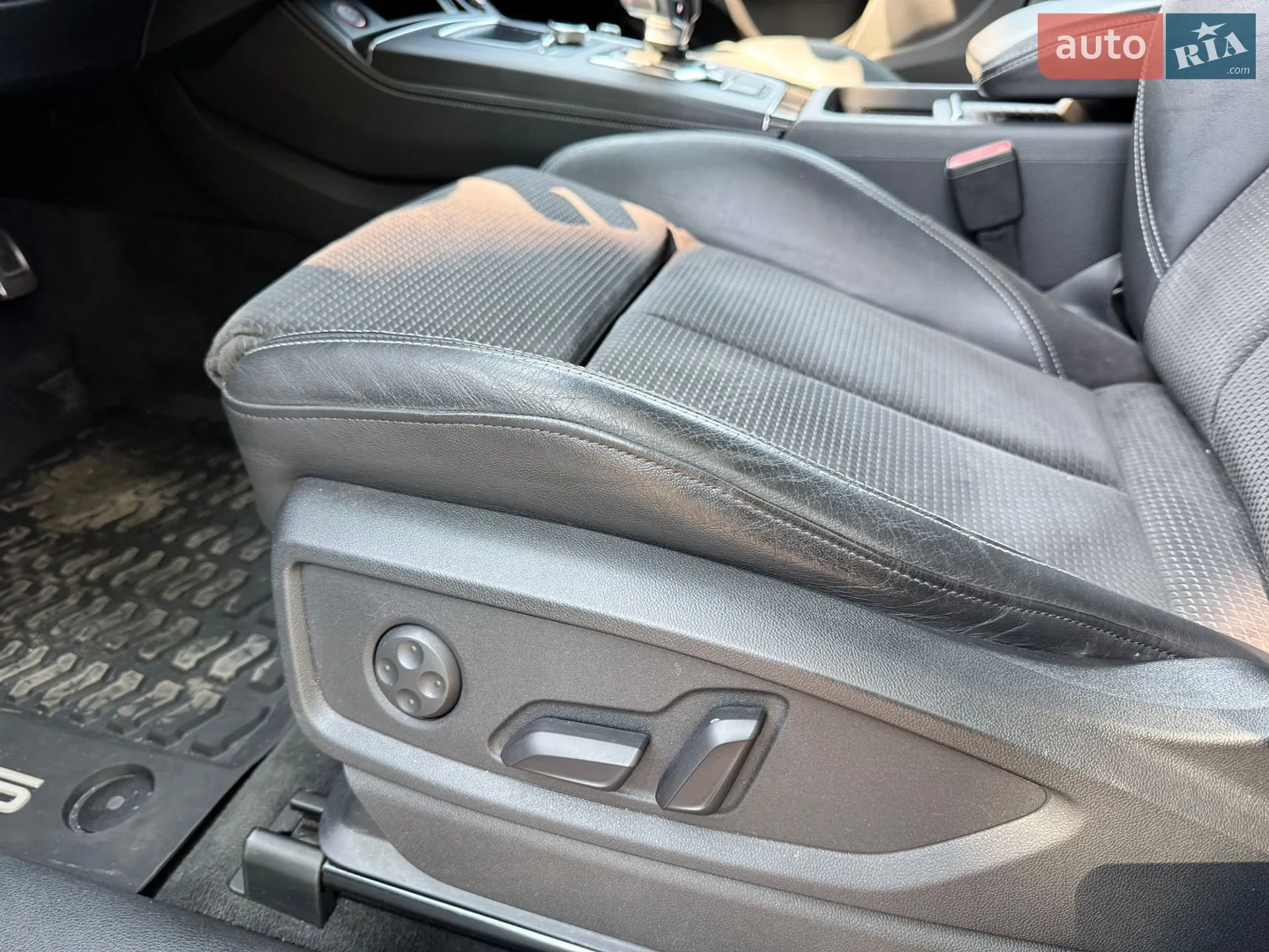 2019 Audi SQ5 - мініатюра 46