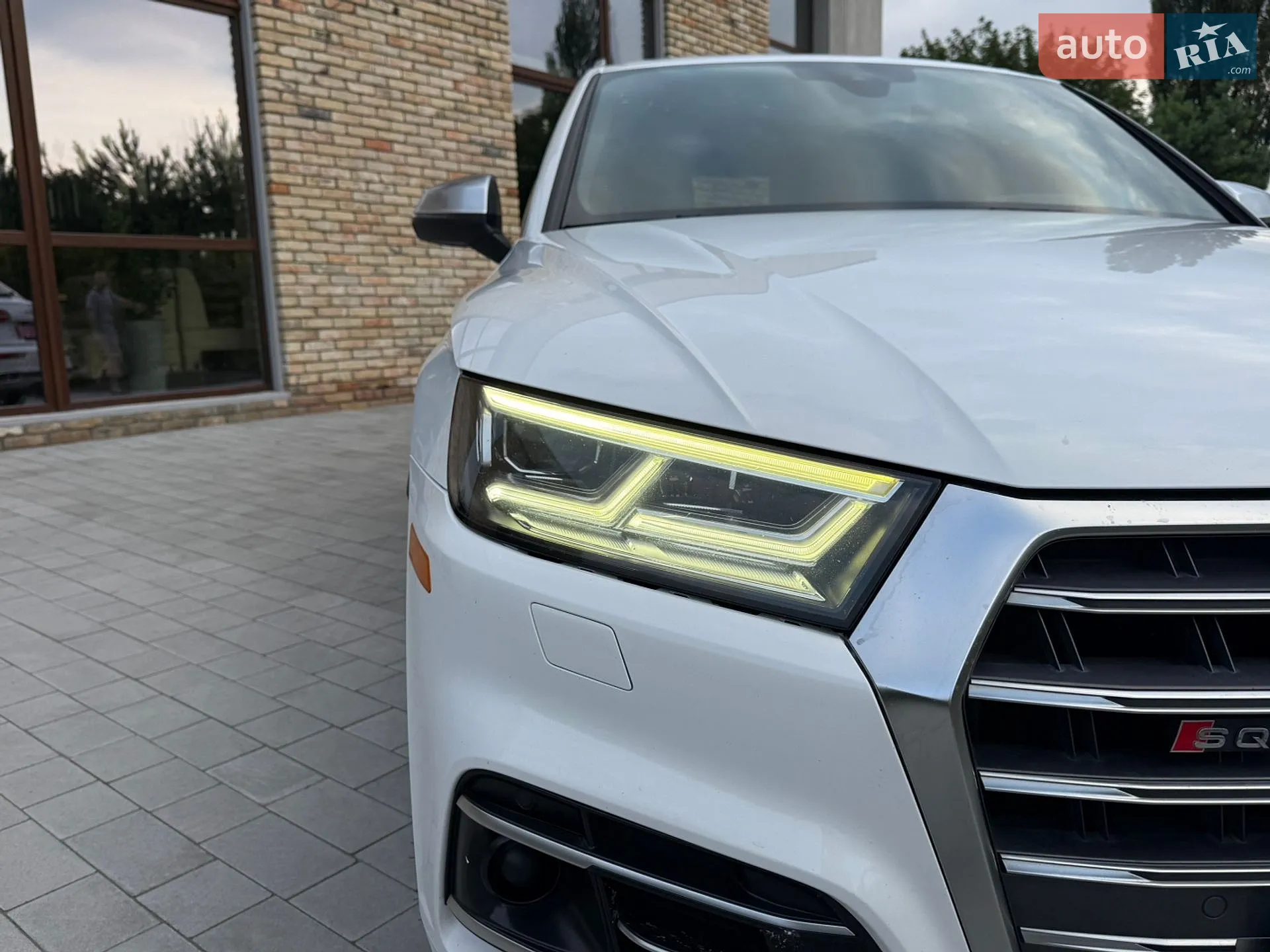 2018 Audi SQ5 - мініатюра 8
