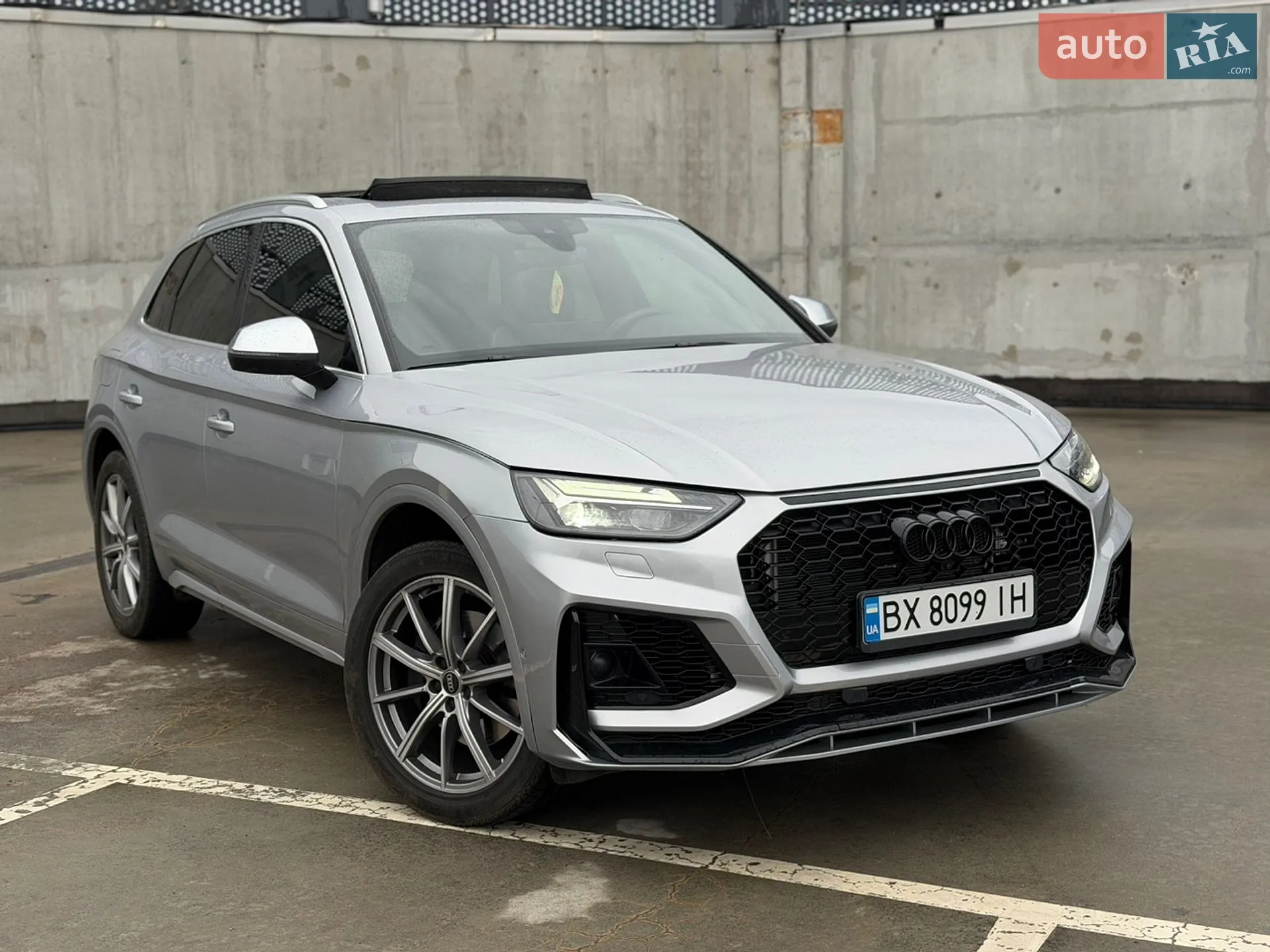 2022 Audi SQ5 - фото 1