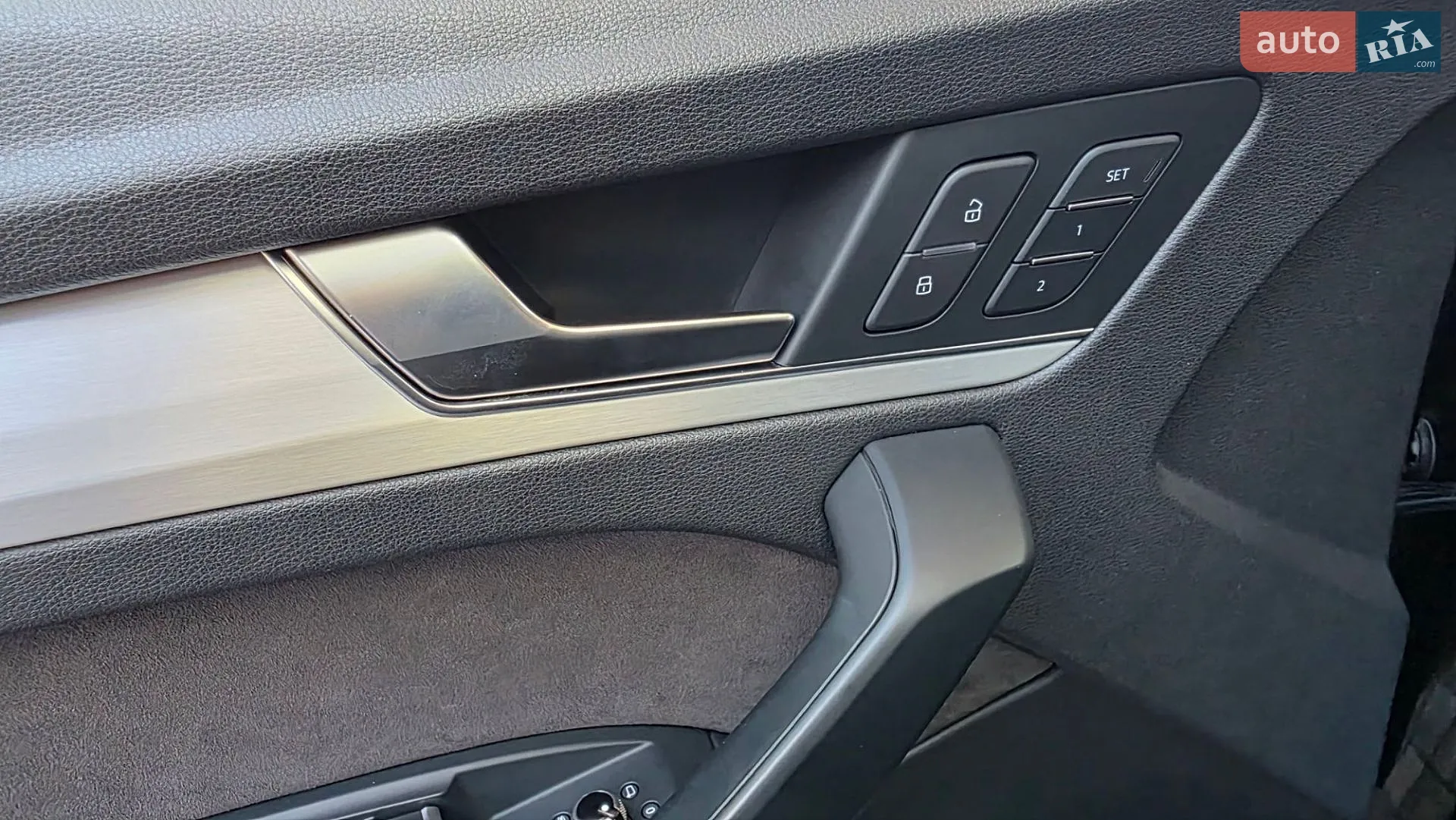 2017 Audi SQ5 - мініатюра 9