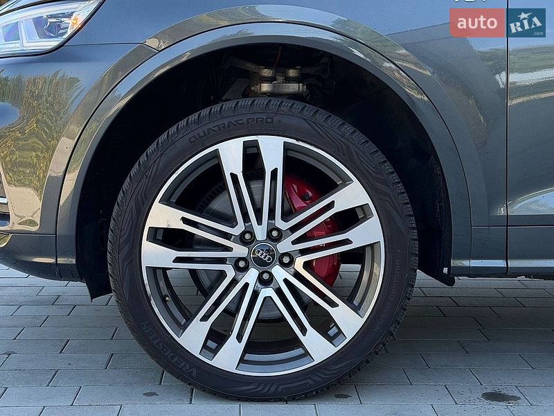 Внедорожник / Кроссовер Audi SQ5 2017 в Луцке фото 9 Внедорожник / Кроссовер Audi SQ5 2017 в Луцке