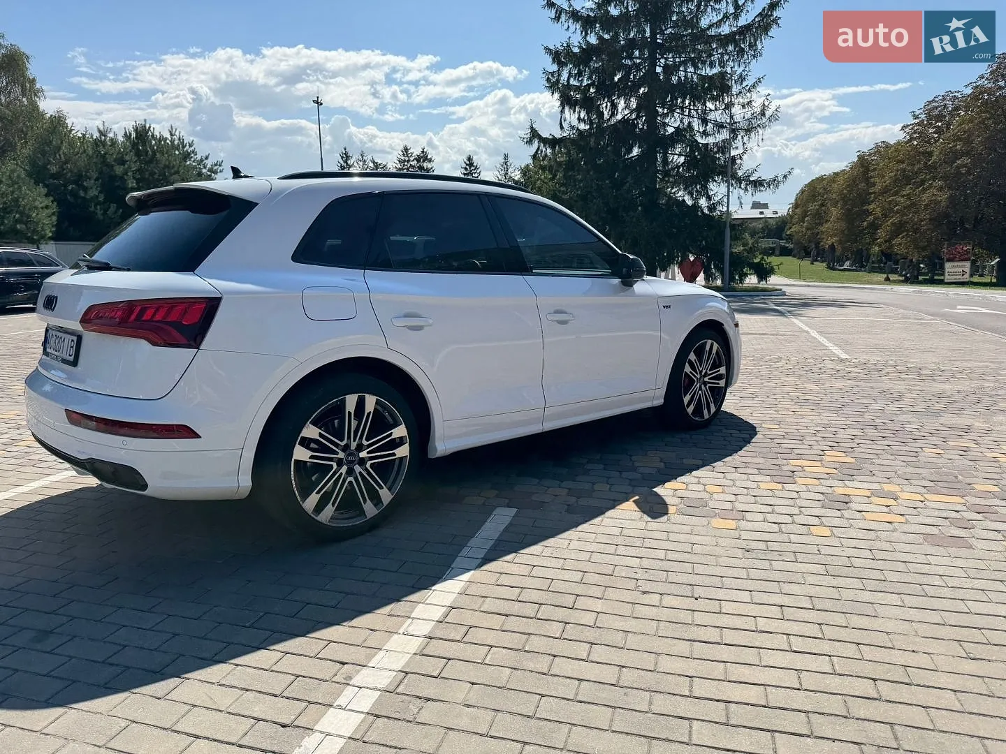 2018 Audi SQ5 - мініатюра 7